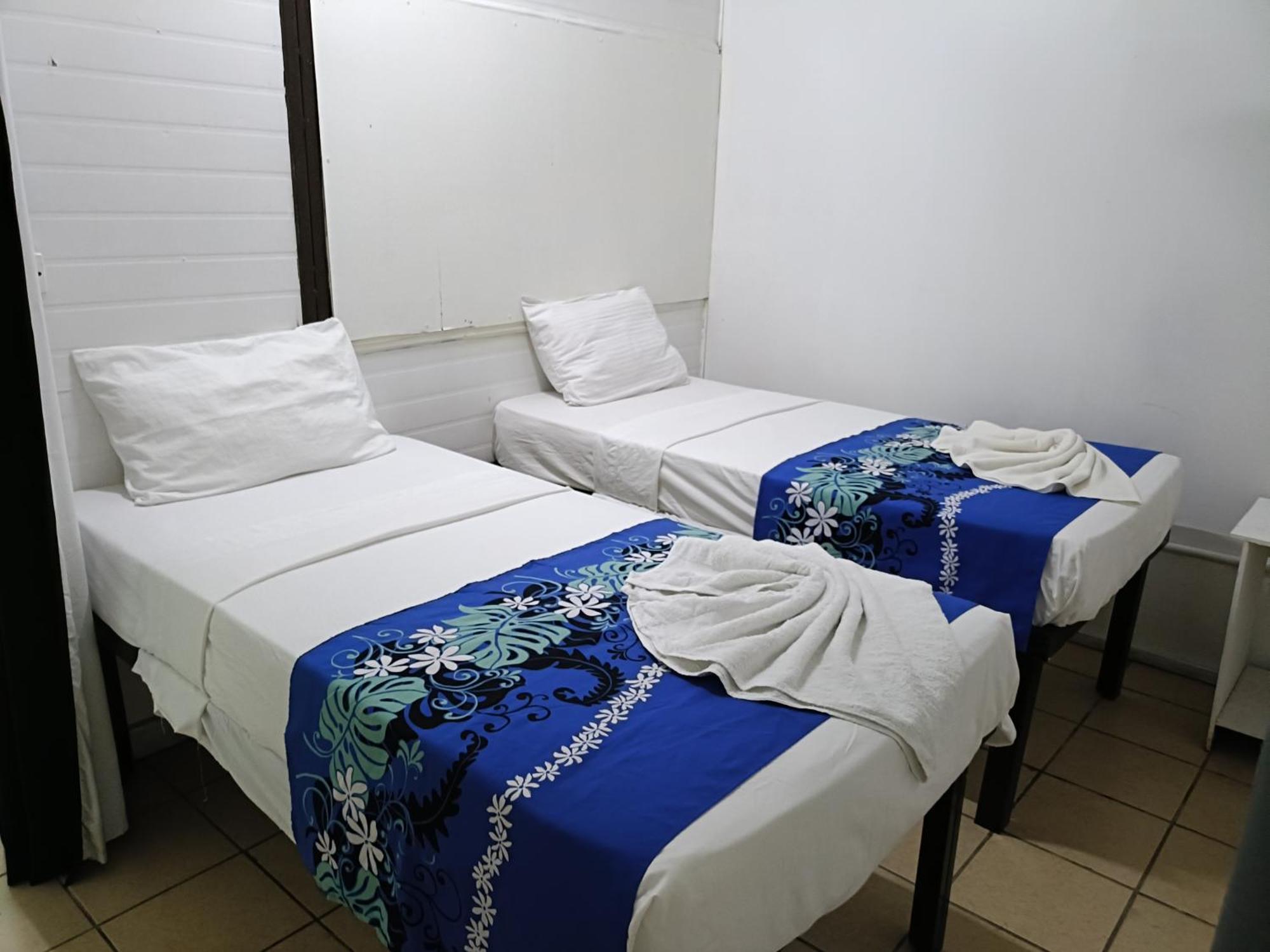 Olivias Accommodation Апиа Экстерьер фото