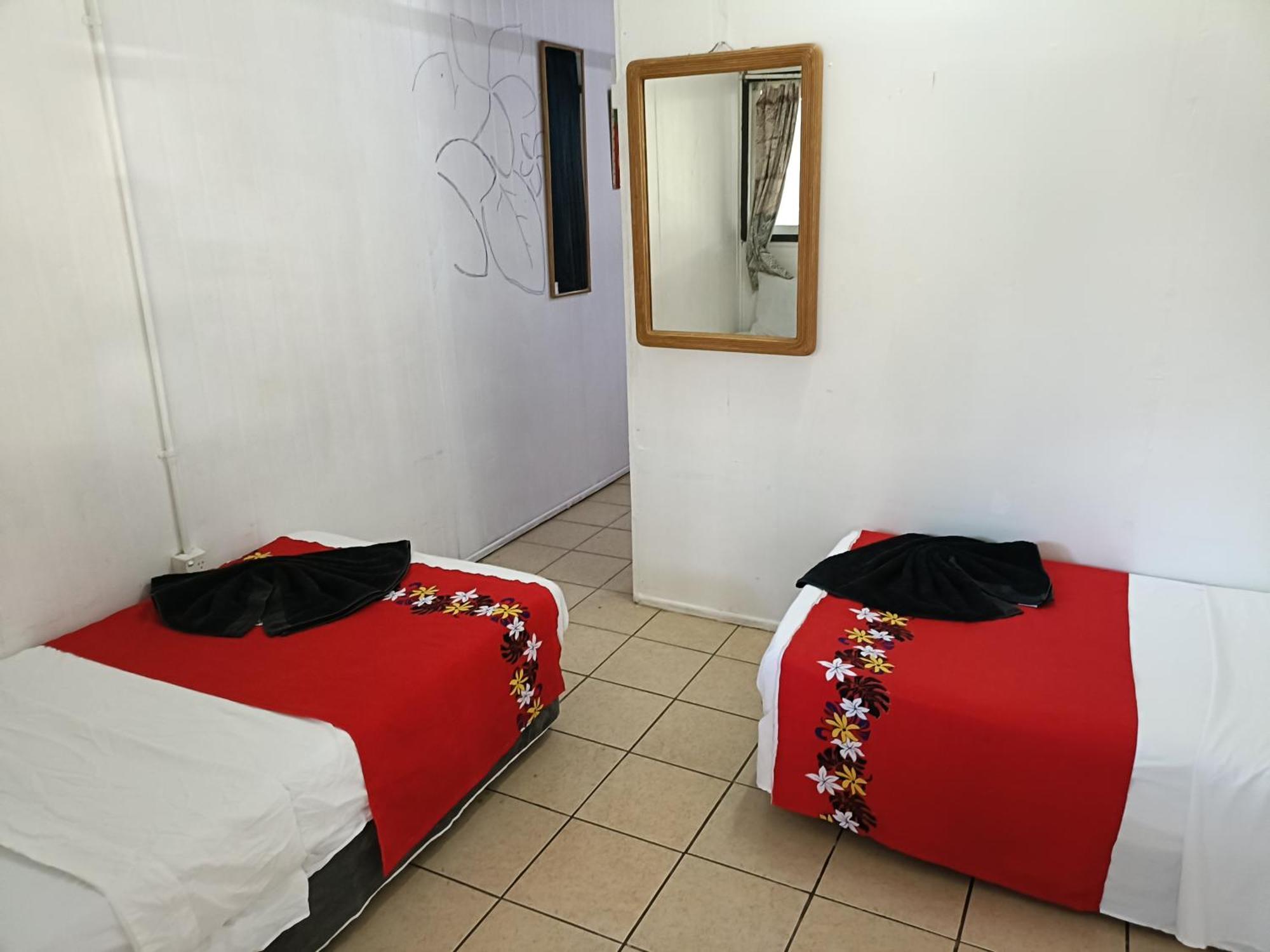 Olivias Accommodation Апиа Экстерьер фото