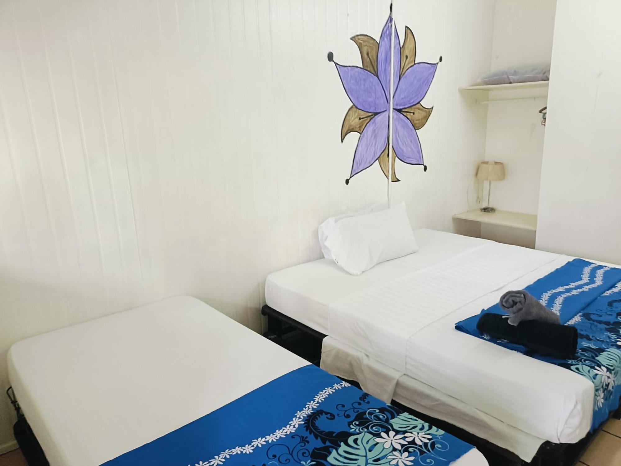 Olivias Accommodation Апиа Экстерьер фото
